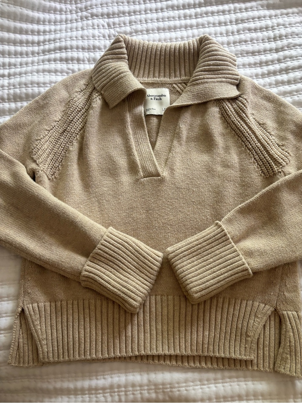 Abercrombie & Fitch Women's Tan V-Neck Polo Collar Sweater